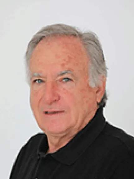 Portrait de M. Alain DHO