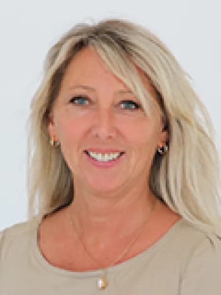Mme Pascale JANVIER, 10e adjoint