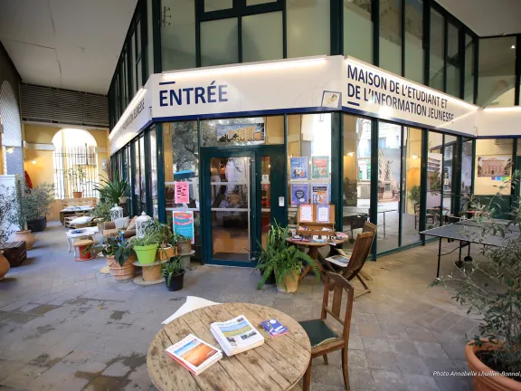 Maison de l'étudiant