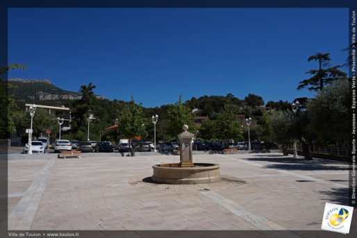 Fontaine de la place Hardoin